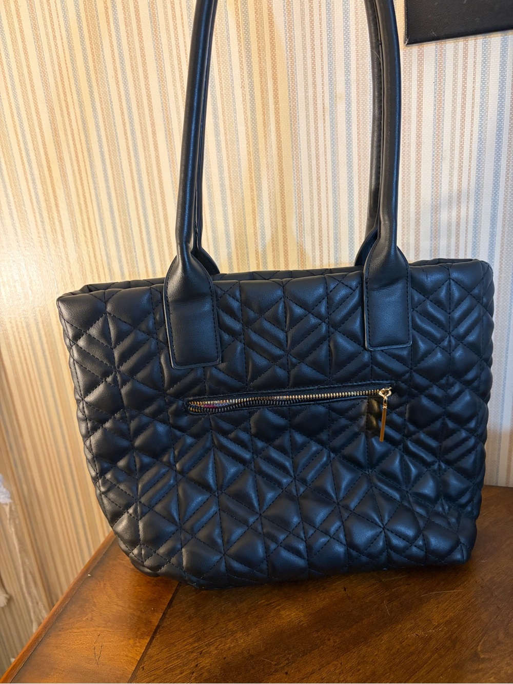 Betsey Johnson Black Quilted Chain Tote Bag - Picture 4 of 8